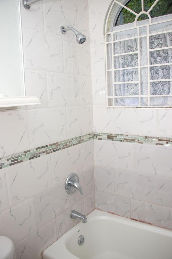 Elegant Condo Awesome View Ocho Rios Buitenkant foto