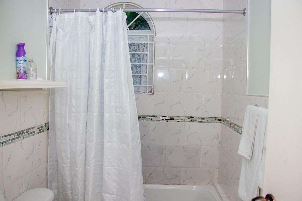 Elegant Condo Awesome View Ocho Rios Buitenkant foto